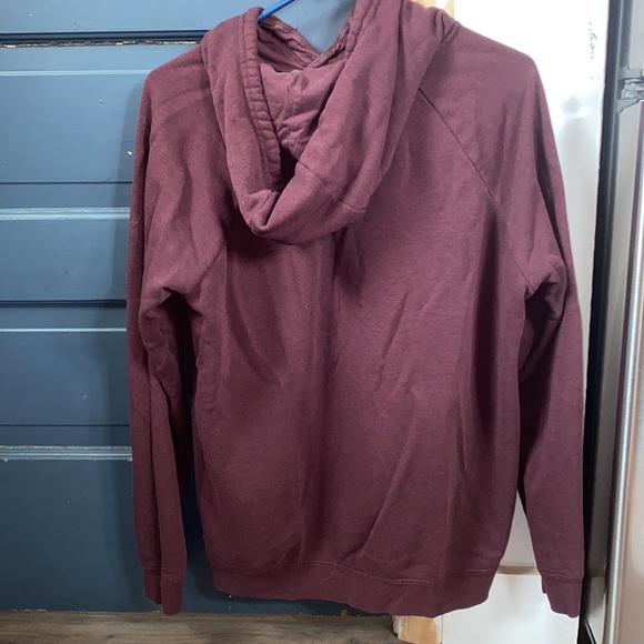 Maroon Nike sweatshirt - Picture 2 of 4